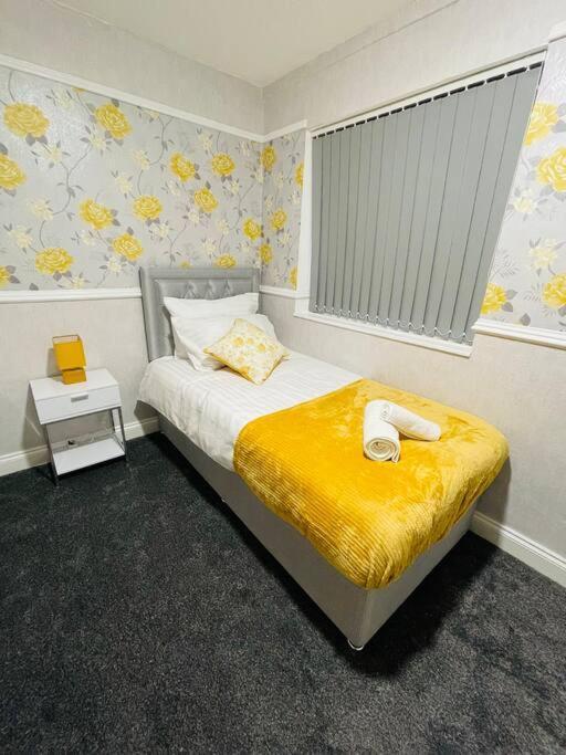 Alder House - A Modern Vibrant 4 Bedroom House Marston Green Екстер'єр фото