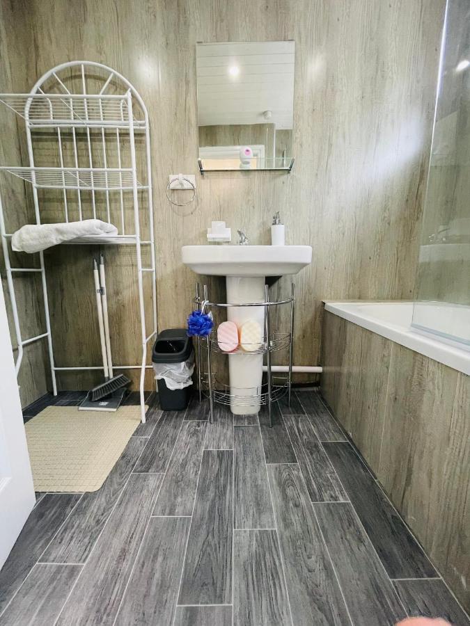Alder House - A Modern Vibrant 4 Bedroom House Marston Green Екстер'єр фото